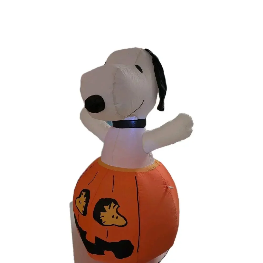 Gemmy Airblown Inflatable Snoopy In Pumpkin w/Woodstock Peanuts, 3 ft Tall, Mult